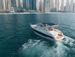 Alternative view of AZIMUT Atlantis 315 Scr 2009