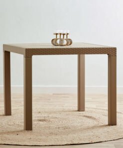 Vera Briston 4-Seater Rattan Table