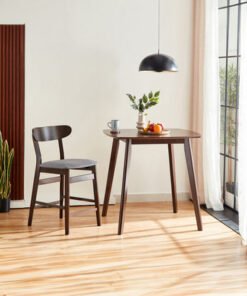 Nordic 4-Seater High Table