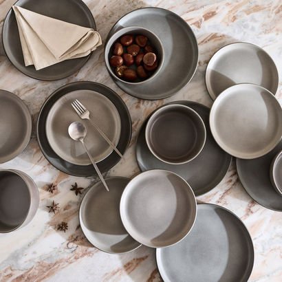 Elegenza Reactive 18-Piece Dinner Set - Serves 6