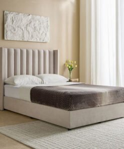 Curvy Clark Upholstered Queen Bed - 140x200 cm