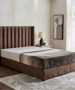 Curvy Clark Upholstered Queen Bed - 140x200 cm