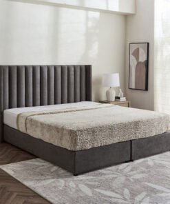 Curvy Clark Upholstered King Bed - 180x200 cm