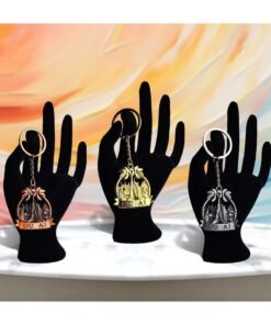Souvenir Souq Stylish metal keychain 3 pcs  featuring elegant Dubai design with palm tree in three vibrant colors—perfect as a souvenir, gift, or everyday accessory.
