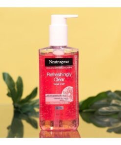 Neutrogena Refreshingly Clear Facial Wash, Pink Grapefruit & Vitamin C Pink 200ml