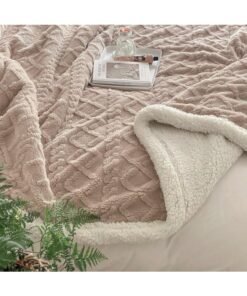Fabienne Jacquard Sherpa Blanket Single Size Faux Fur Bed Blanket 160x220cm Flannel Fleece Reversible Blanket Warm and Plush Throw Blanket Light Coffee