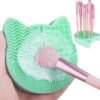 2 in 1 Design Makeup Brush Cleaning Mat, Silicone Cat Shaped Brush Cleaner Pad include Cosmetic Brush Organizer Rack, Portable Washing Tool for Makeup. (Pine Blossom Green)